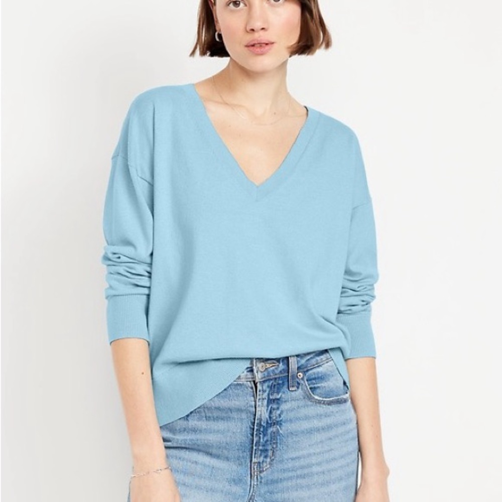 Old Navy Light Blue V-Neck Women's Sweater S